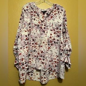 Simply Vera Pullover Blouse